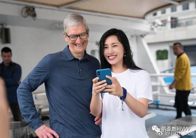 比照iPhoneXR自制了1000元