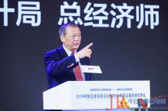 大家注意明年是什么年？明年2020年是我们党提出两个百年第一个百年目标