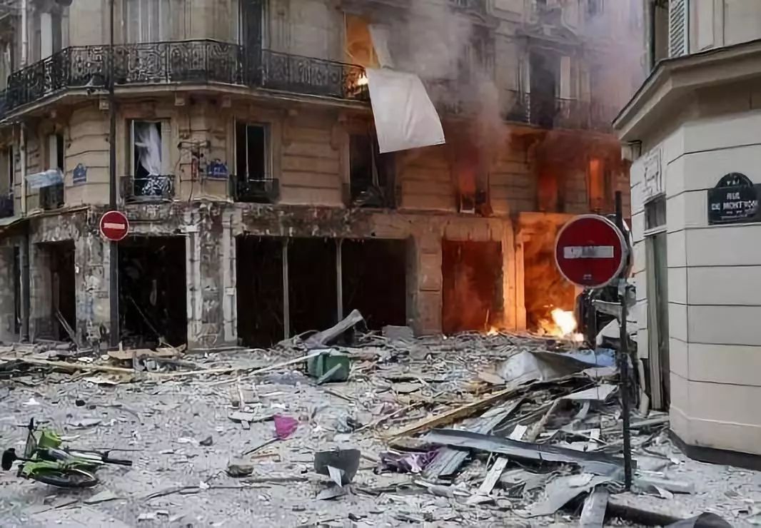 20人伤！巴黎市中心发生剧烈爆炸，整条街被摧毁